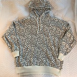 American Eagle Cheetah print hoodie/top